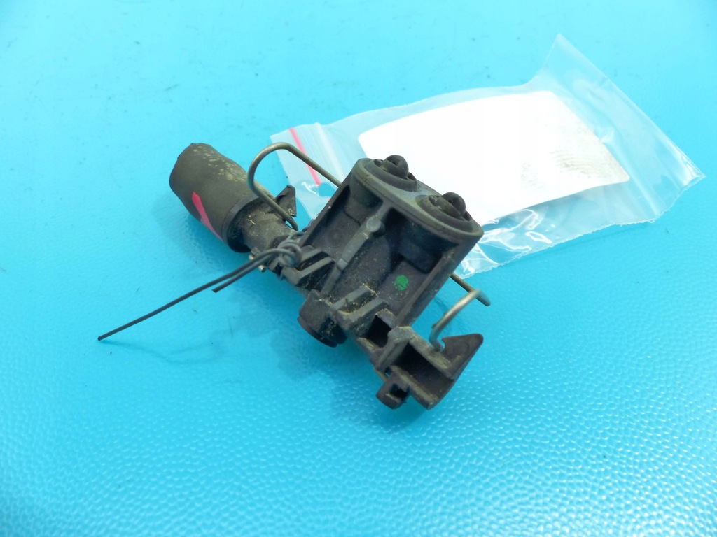 фото №1, Омыватель лампы правый volvo v70 ii s60 i