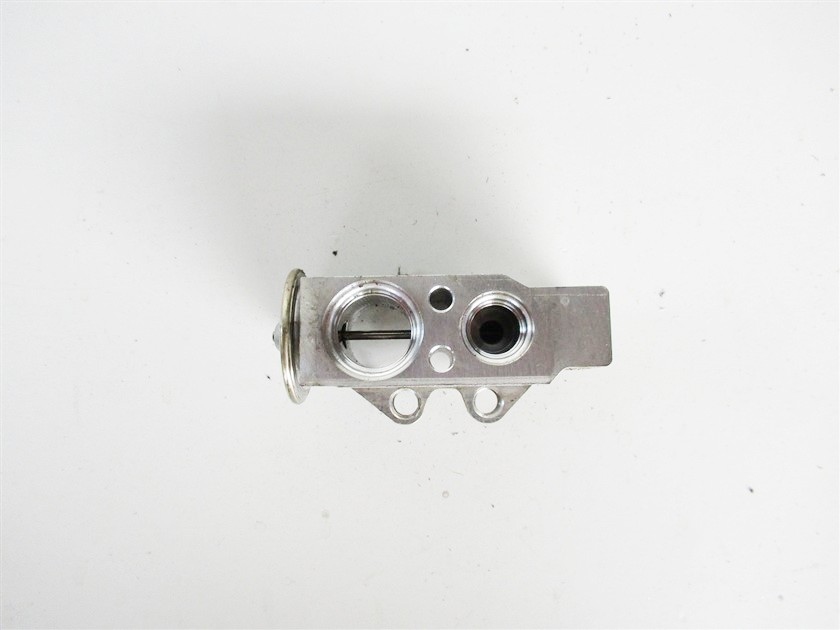 Купити Клапан розширювальний vw polo v 2009-2017 рік