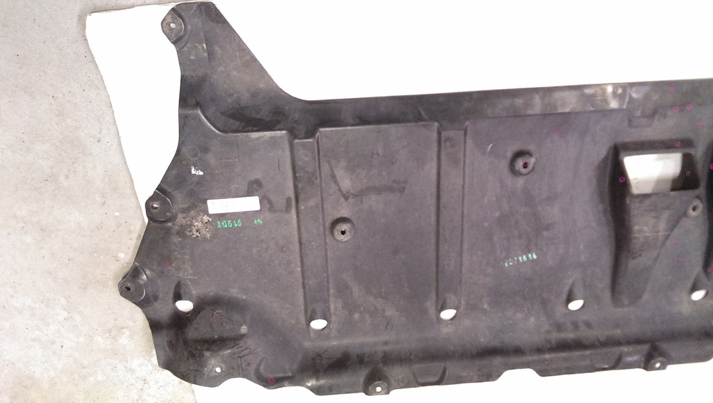 фото №7, Пол защита двигателя audi tt 8s7825236b демонтаж