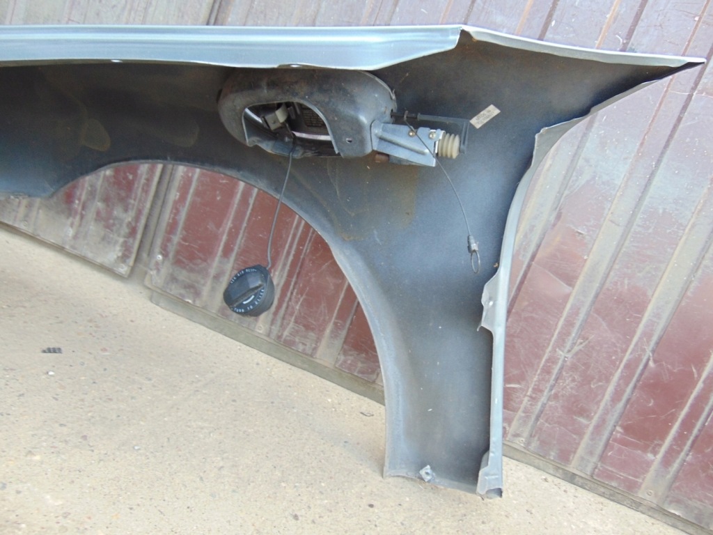 Купить Крыло  правый  перед l6b4 porsche boxster 986