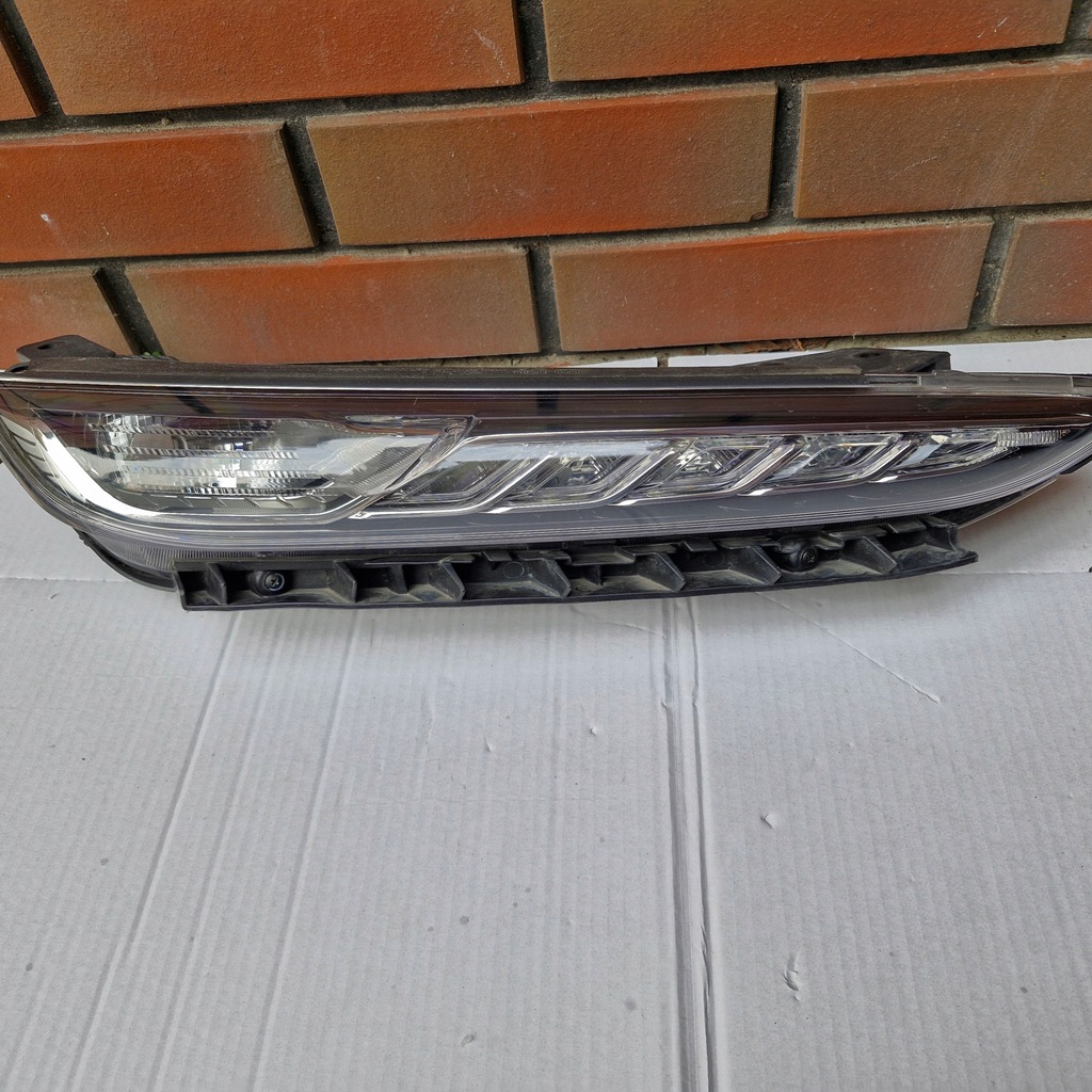 фото №11, Hyundai kona лампа led drl поворотник правый europa 92208j90
