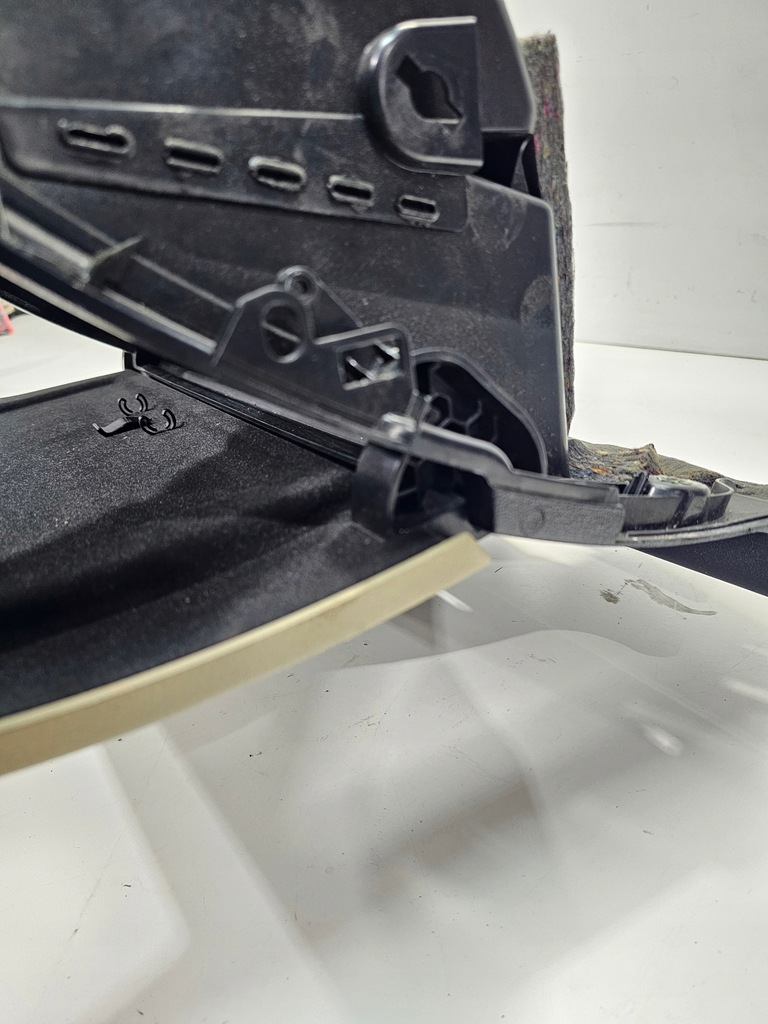 фото №11, Бардачок пассажира audi a3 8p lift 8p1857035a 8c1 кремовый