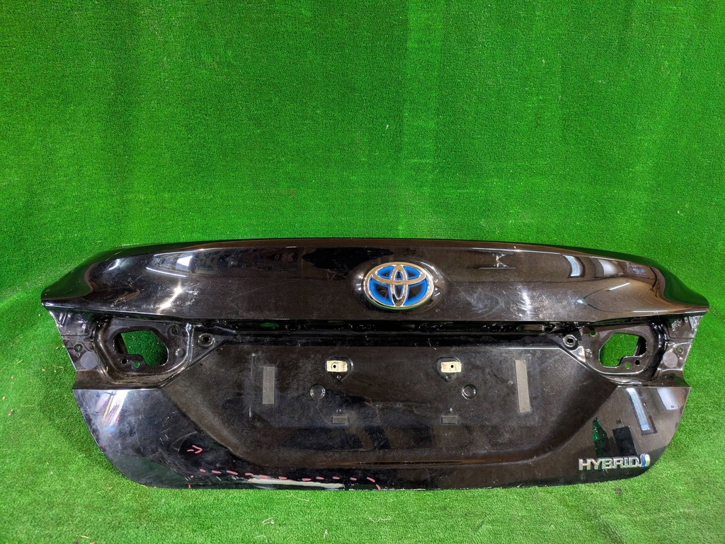 фото №1, Крышка багажника задняя задняя багажника toyota camry viii