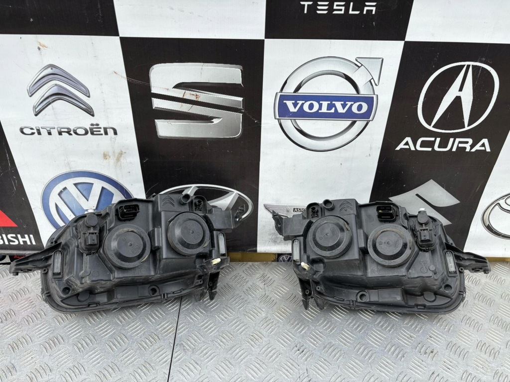 фото №6, Citroen c3 iii лампа левая правая перед europa комплект