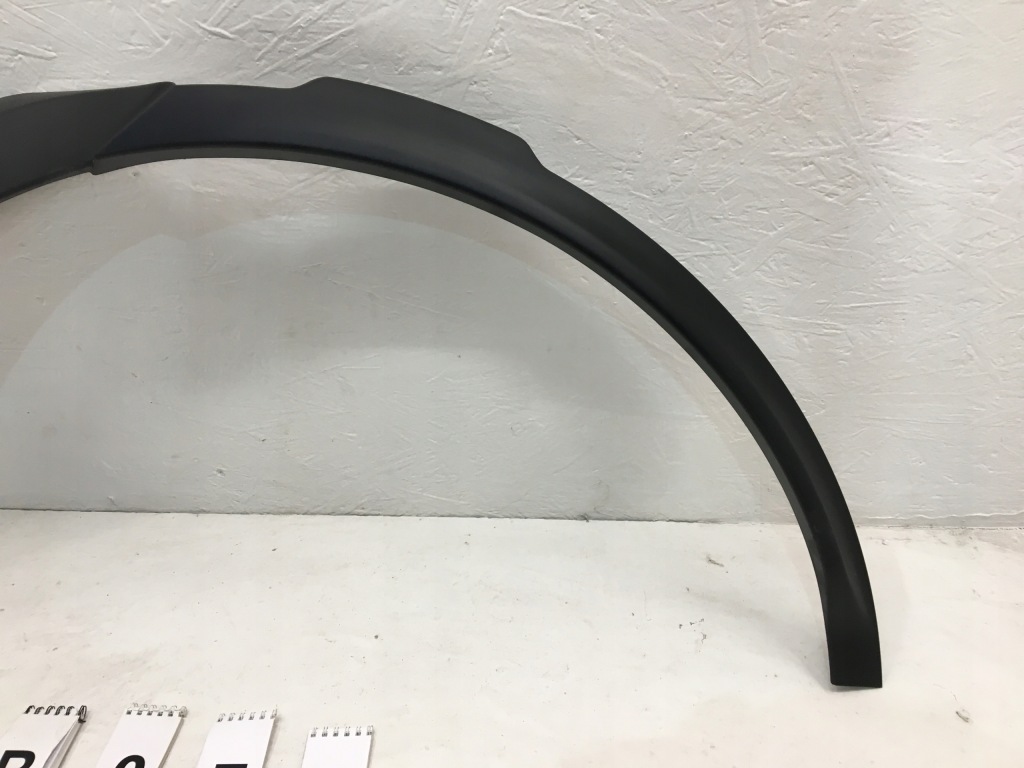 фото №3, Land rover discovery v l462 молдинг na крила ліва