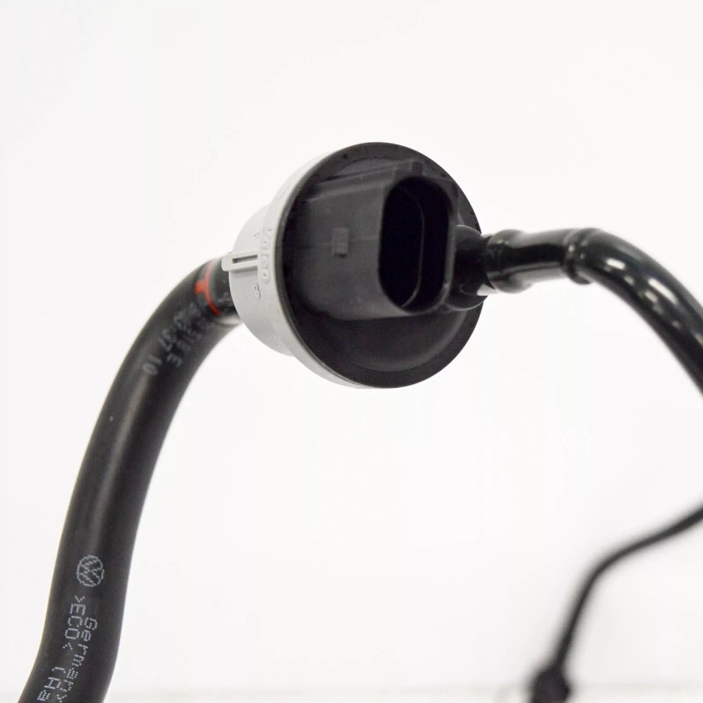 фото №13, Audi q2 шланг соединительный wąż 04e133366ct oem