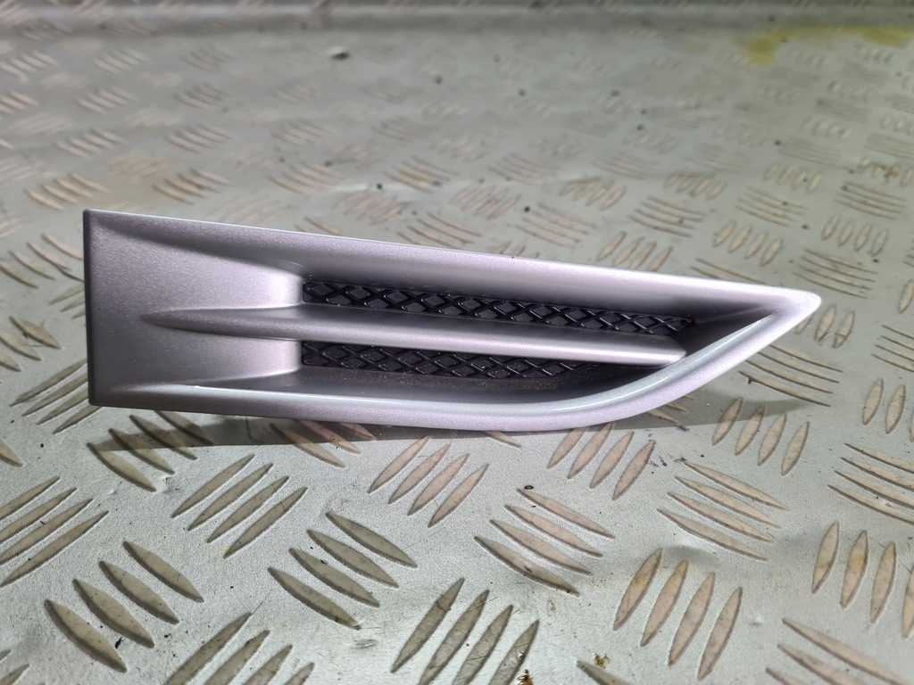 фото №1, Заглушка молдинг крыла правая передняя kuga mk1