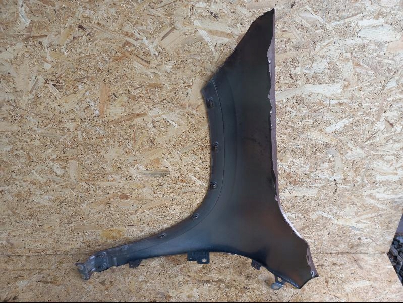 фото №10, Mercedes b klasa w247 крила передній перед правий