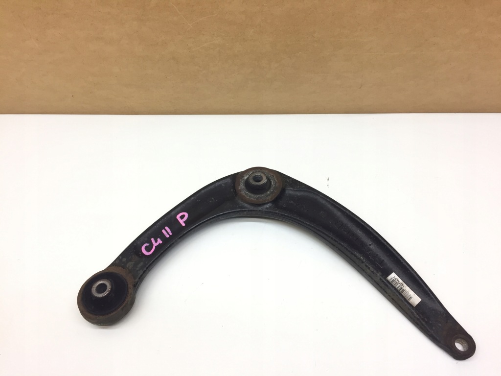 Купить Citroen c4 2 308 t7 рычаг правый