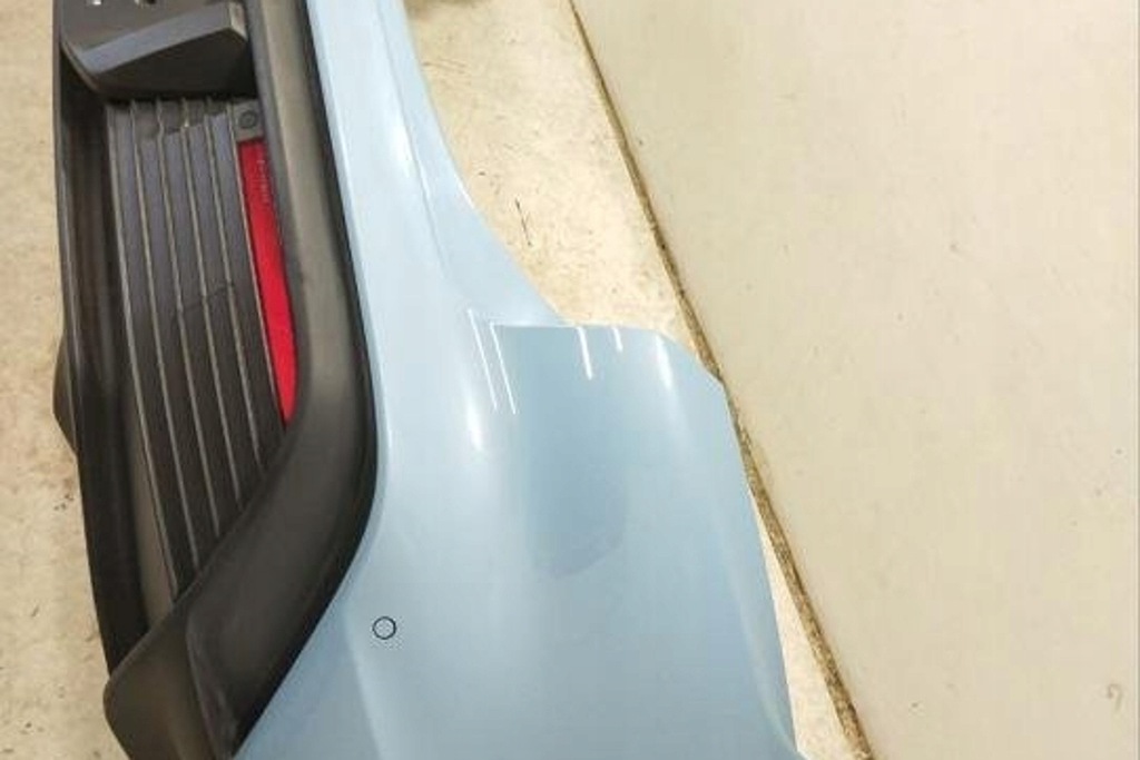 фото №15, Бампер задній porsche taycan 9j1807983f electric 390kw 2022