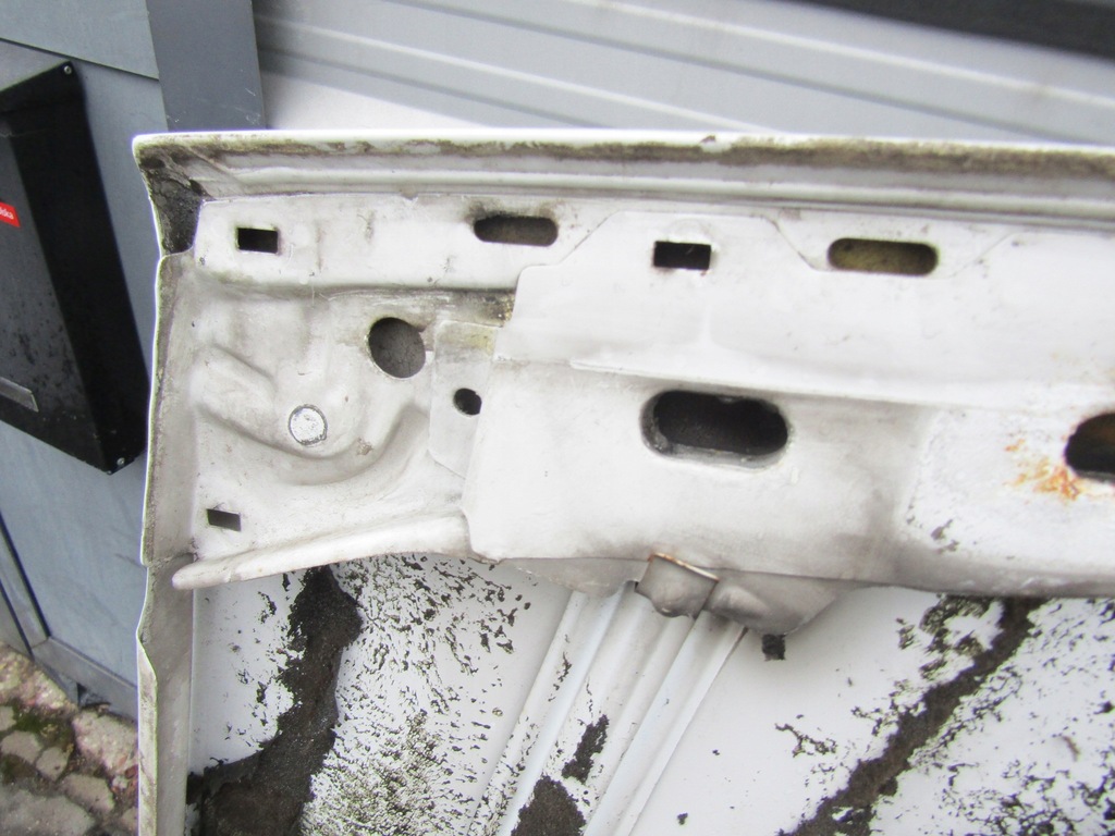 фото №9, 1 mercedes w124 coupe 85-93 капот передня