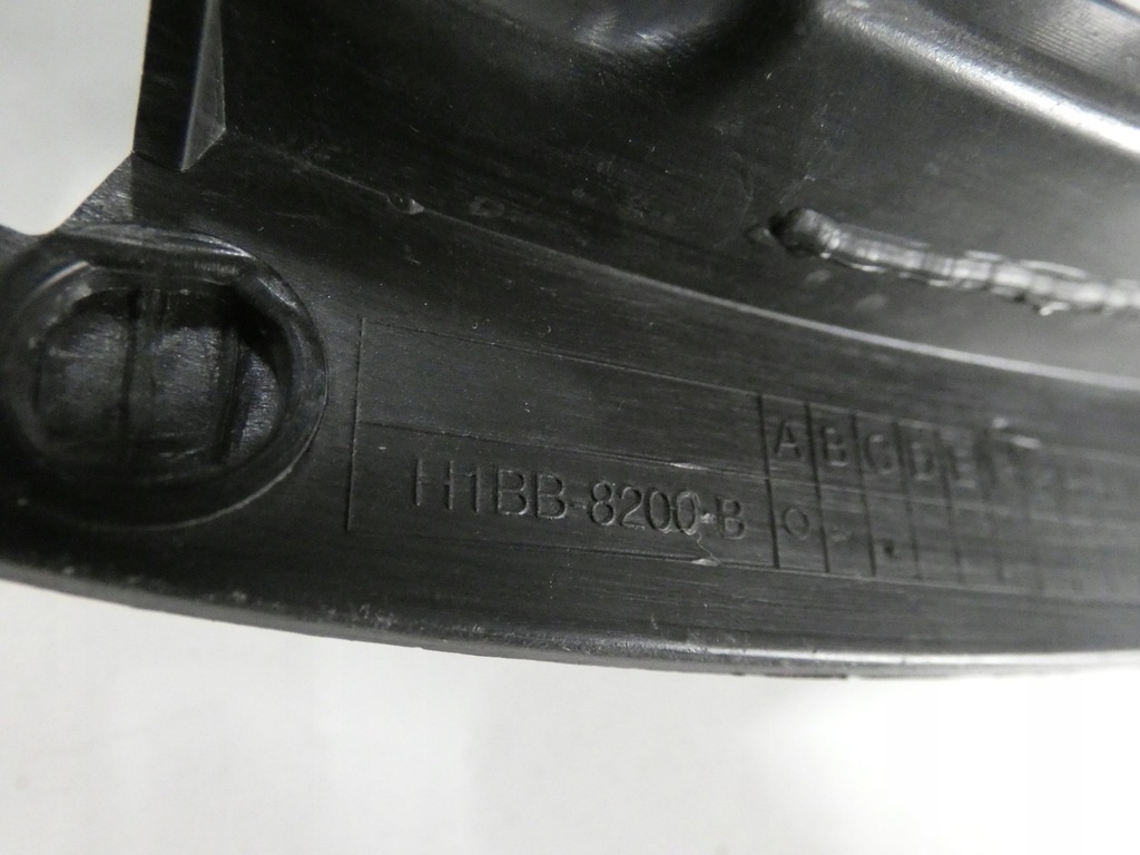 фото №16, Решётка радиатора, решётка радиатора ford fiesta mk-8 przed lift titanium