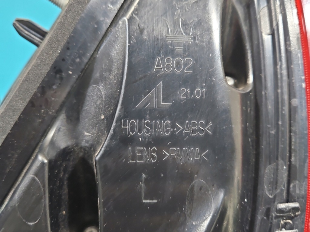 Лампа задний  левая maserati quattroporte vi 13- sedan америка Оригинал