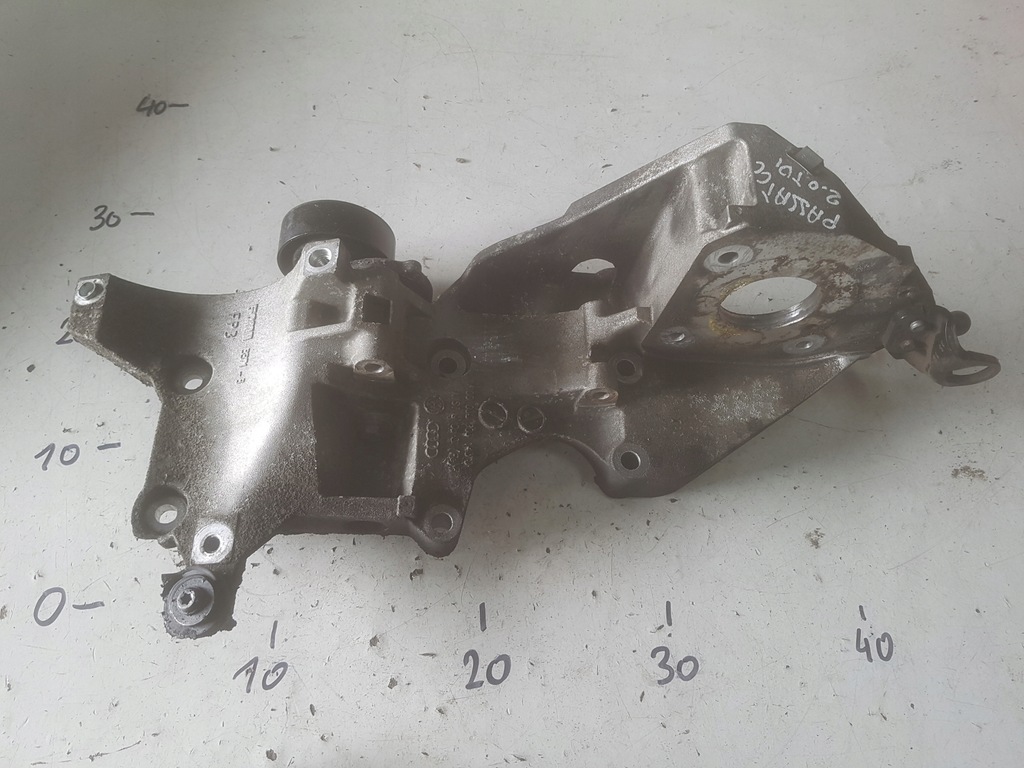 фото №1, Vw passat cc b7 2.0 tdi cbb кронштейн генератора