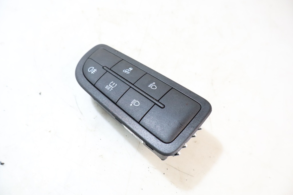 фото №3, Панель перемикачів fiat tipo ii