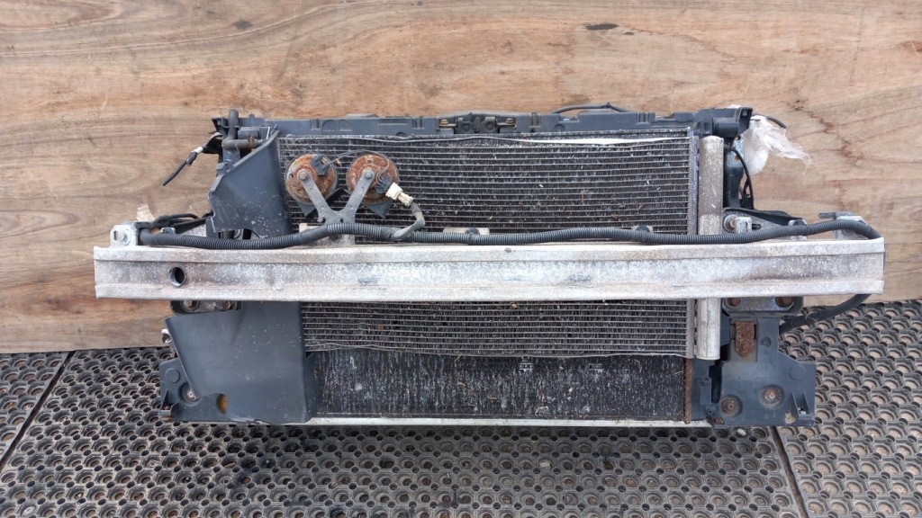 Купить Renault megane 3 1.6b ремень передний комплект