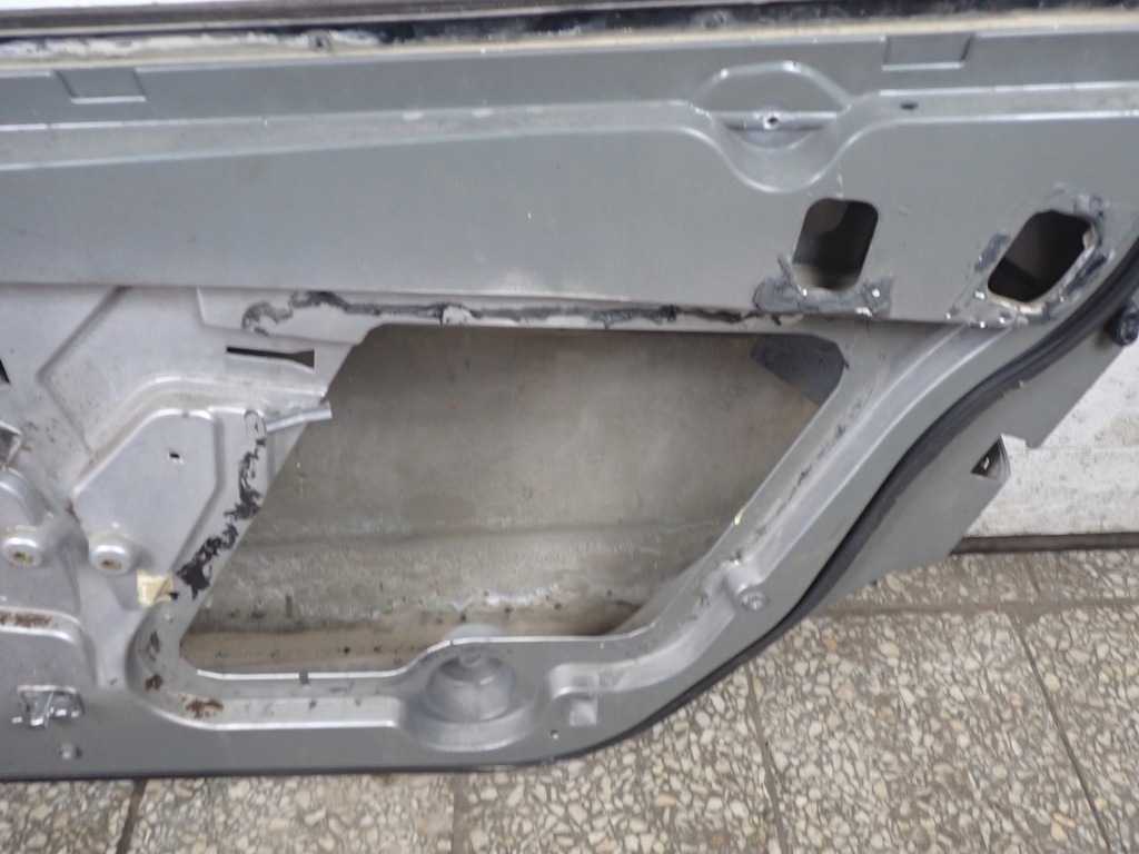 фото №13, Дверь правое передние chevrolet corvette c5