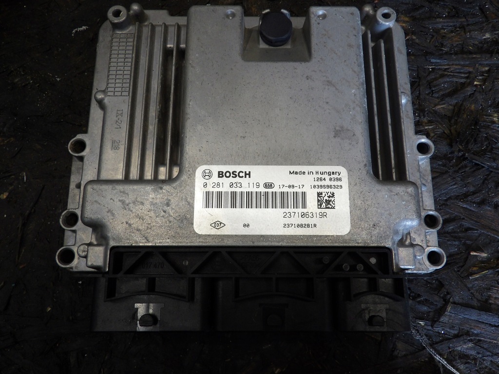 фото №1, Бортовой компьютер блок управления 0281033119 renault