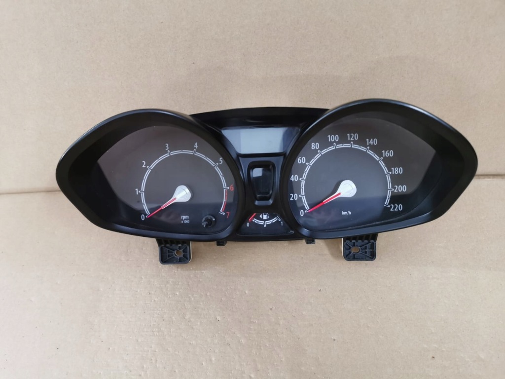 фото №4, Ford fiesta mk7 2008-12r. benz. - счетчик приборы