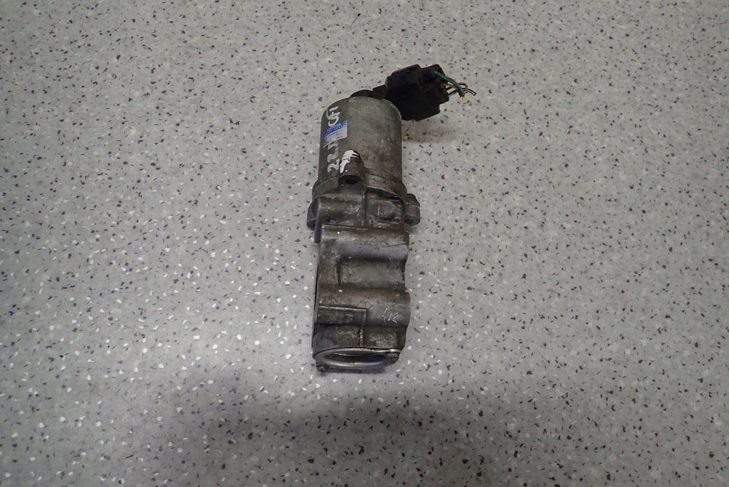 фото №1, Toyota corolla verso avensis 04- 2.2 2,0 клапан egr