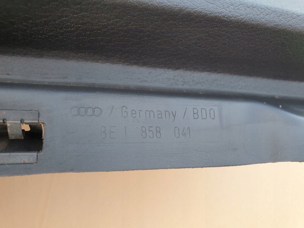 фото №10, Панель приладів приладова панель  панель приладів ґрати обдув канал audi a4 b7 оригінальний номер europa