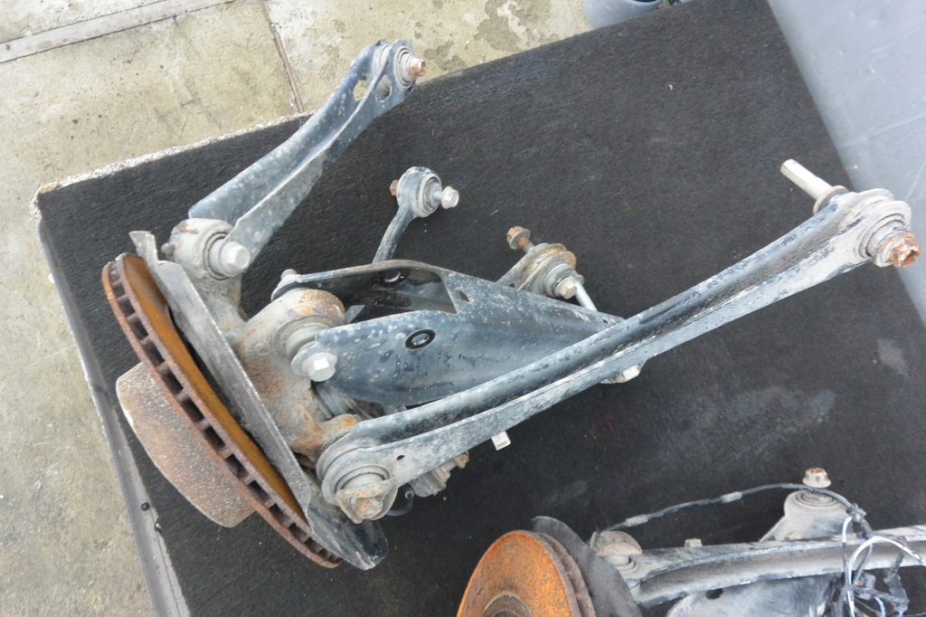 фото №7, Поворотний кулак kpl ліва права задня bmw x3 f25 x4 f26