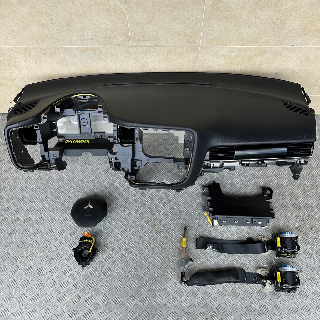 фото №1, Приборная панель консоль комплектная подушка безопасности outlander iii lift