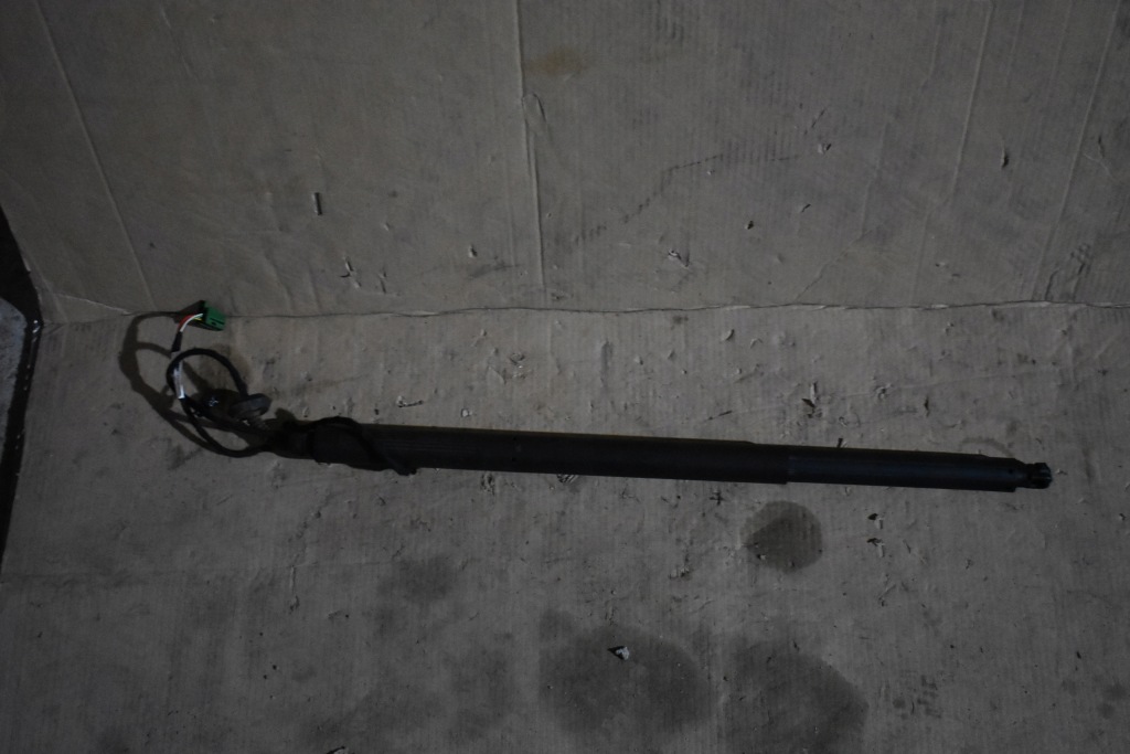 фото №1, Idealny привод крышки задний правый mercedes w167 coupe 1