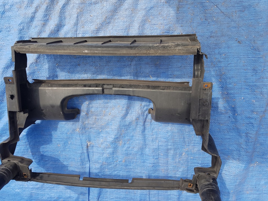 Воздуховод воздуха mercedes r-klasa w251 2515000116 с Разборки