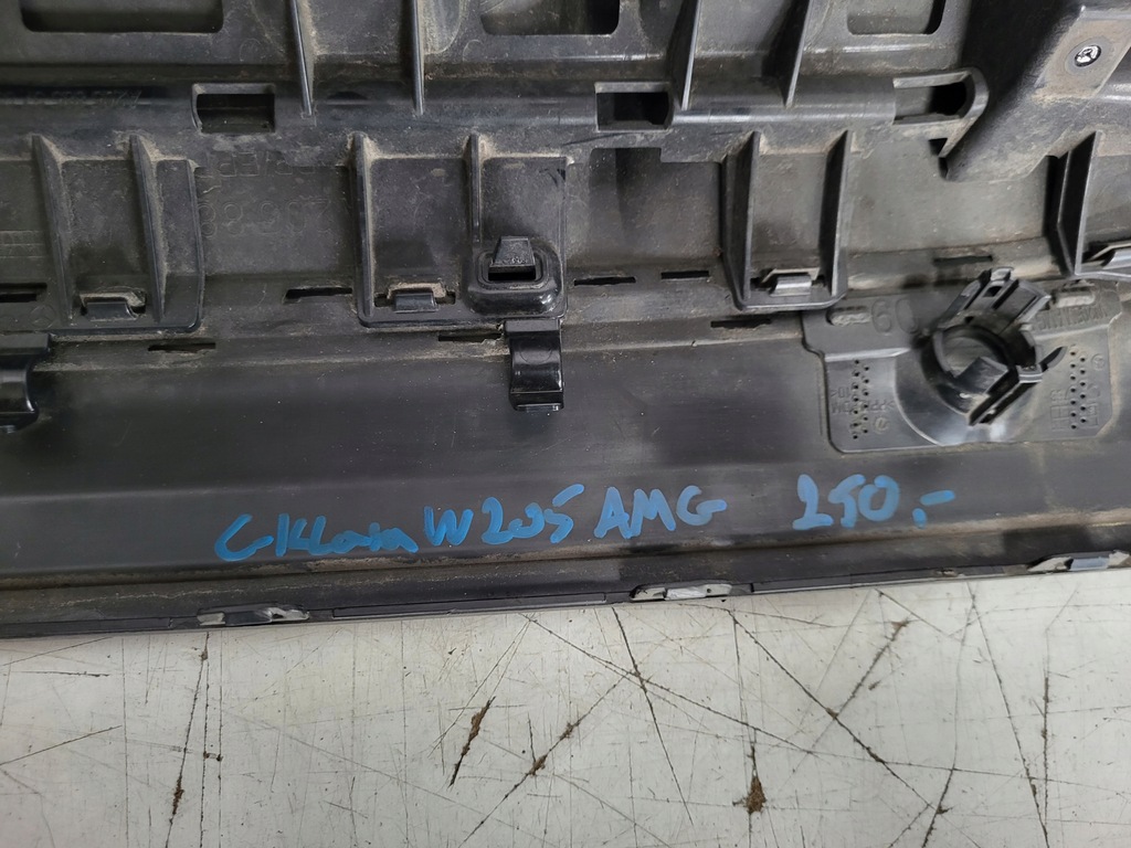 фото №9, Спойлер бампера задняя mercedes w205 amg c-klasa