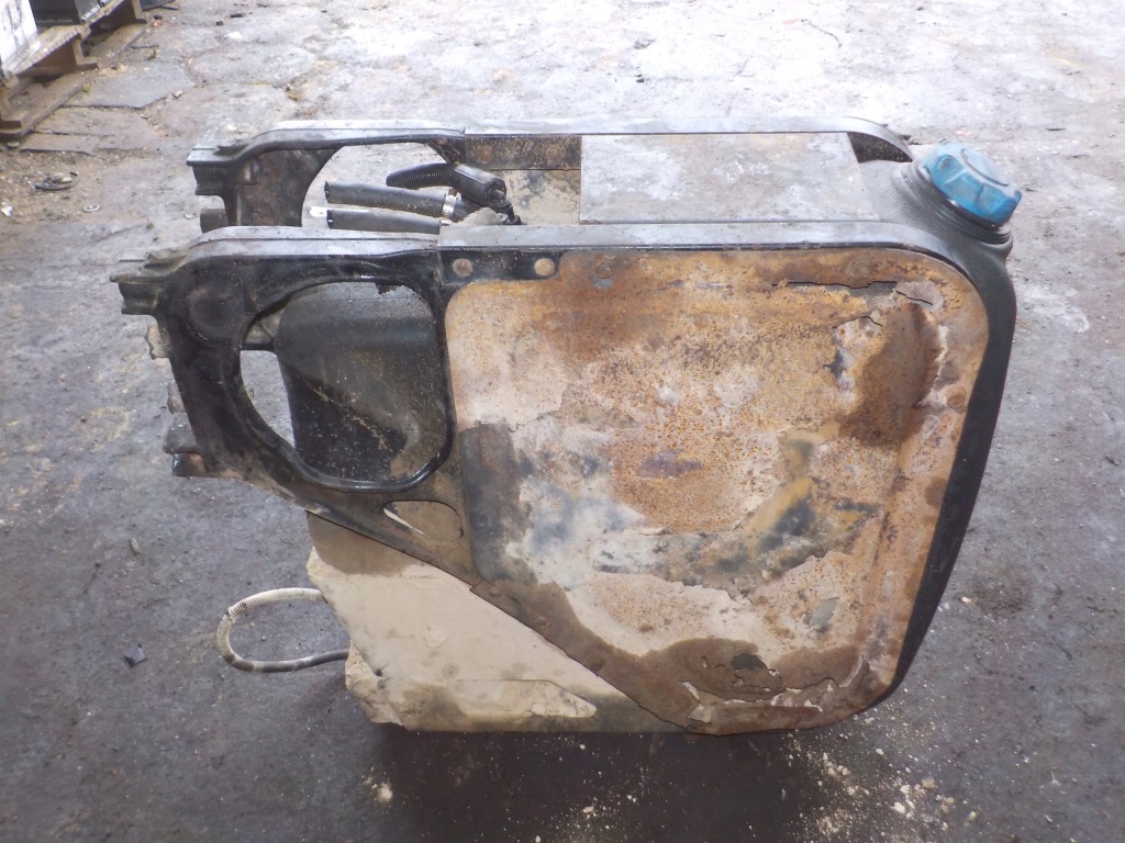 Купити Бак adblue volvo , 20856464