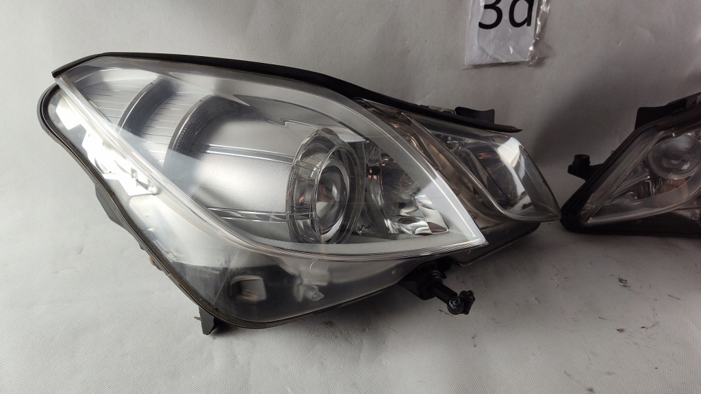 Купити Mercedes e klasa 207 w207 купе ксенон лівий правий поворотний фара лампа