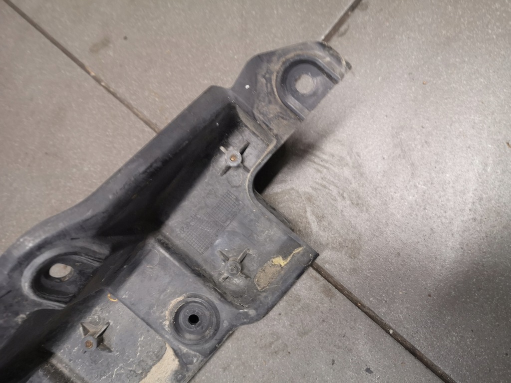 фото №5, Направляющая бампера правый задняя audi a6 c6 4f5807892