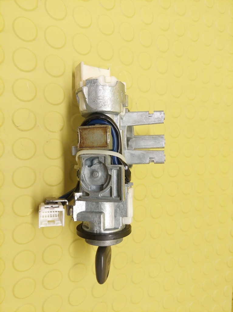 фото №1, Daihatsu cuore vii замок зажигания ключ