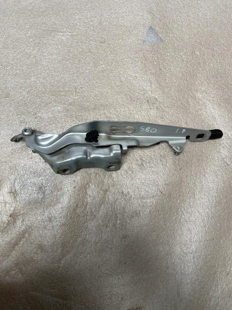 фото №2, Петля капот левый volvo s80 1.6 d2 07-16