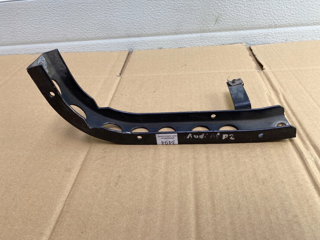 фото №10, Audi a8 d2 кронштейн крыла кронштейн правый перед