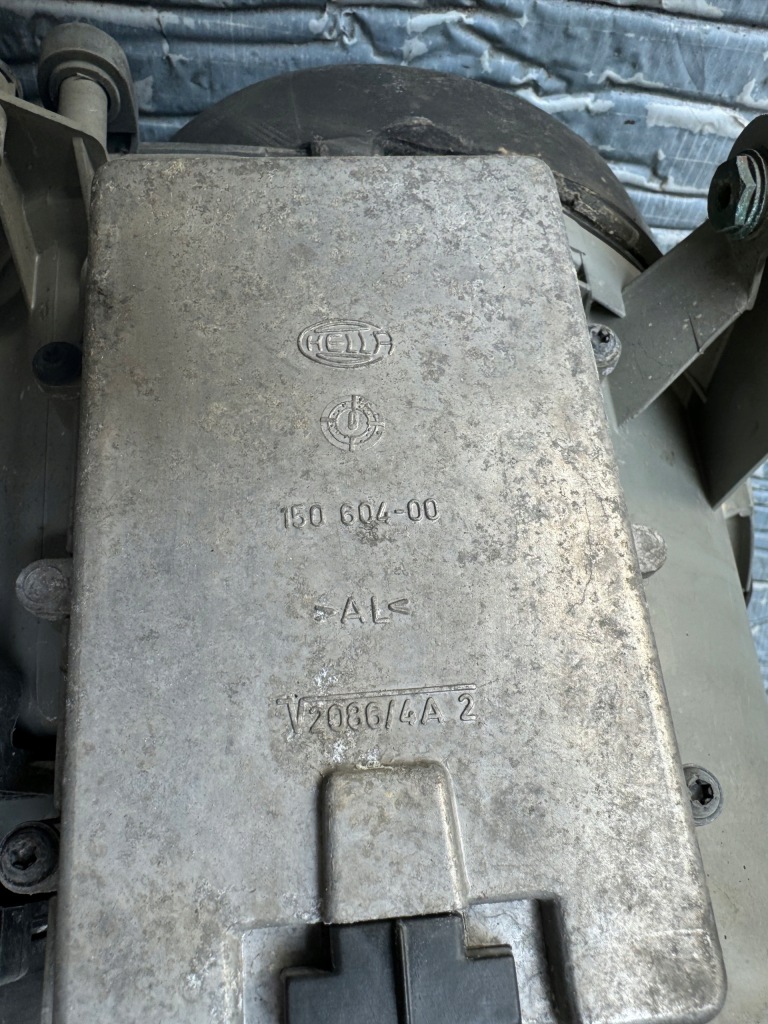 фото №10, Лампа передня ліва mercedes-benz w210 150607-00