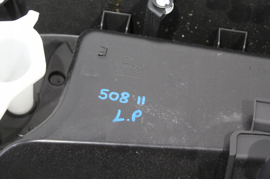 фото №6, Обшивка двері лівий перед peugeot 508 ii