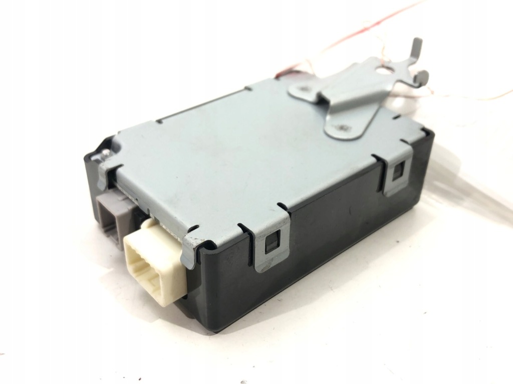 фото №2, Модуль lexus gs 897b0-30420 блок управления