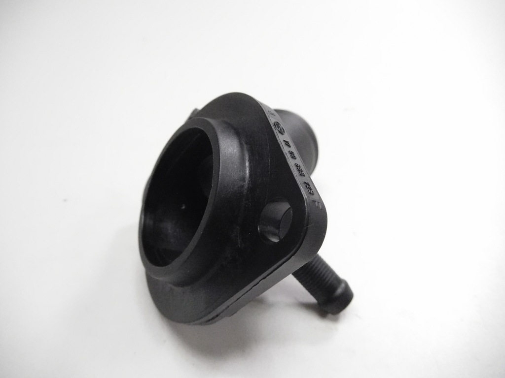 фото №7, Патрубок термостата renault megane оригінальний номер 7700106955