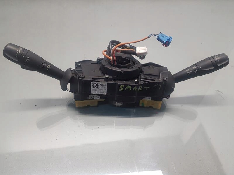 фото №2, Переключатель комбинированный лента forfour 255677151r