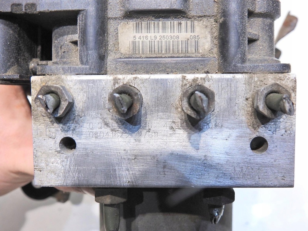 фото №6, Насос тормозная abs toyota aygo i