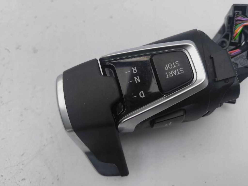 фото №9, Bmw i3 2017 перемикачі / ручки / пелюстки перемикання перемикання передач