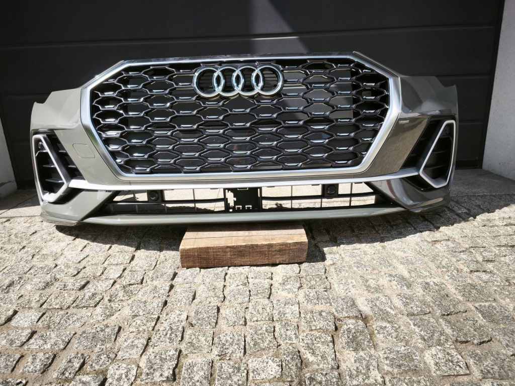 Купити Бампер перед передній audi q3 83f sportback s-line lx7g 6pdc