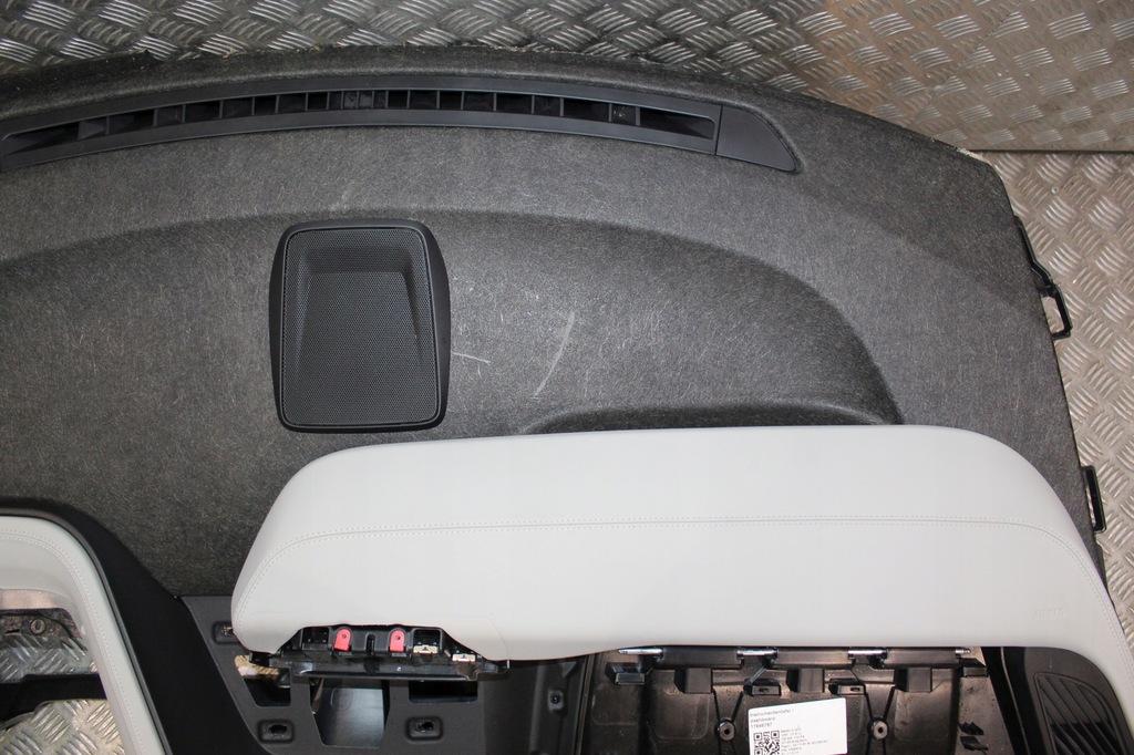 фото №13, Bmw i3 приборная панель приборная консоль разные кожа org!