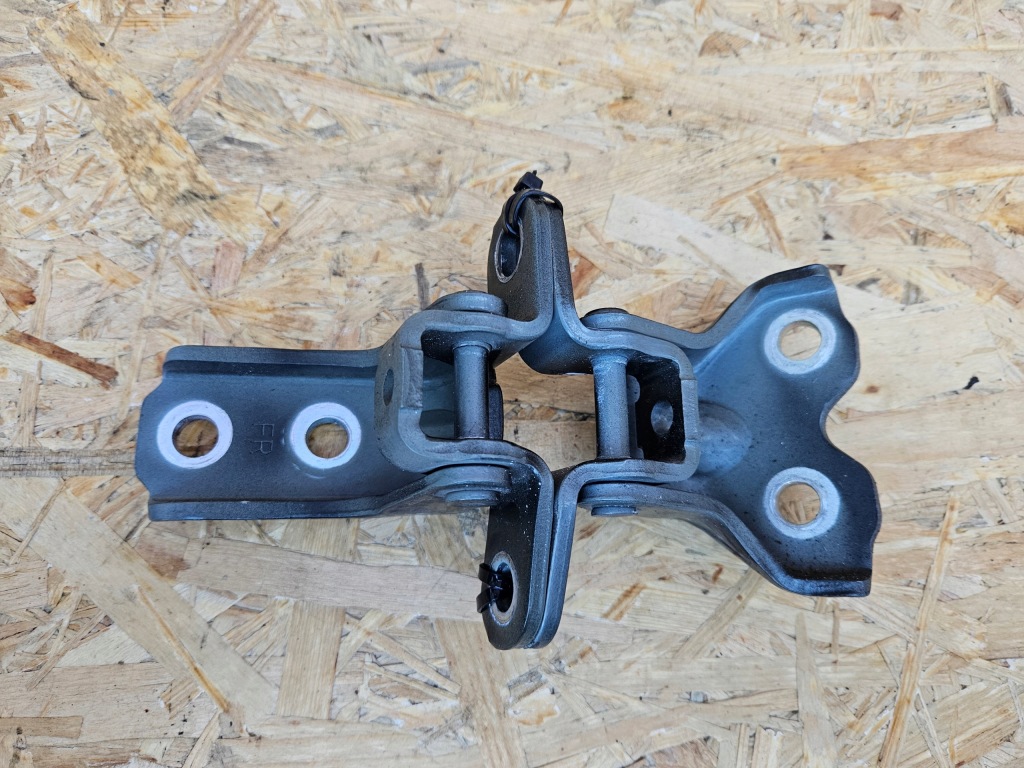 фото №1, Петли дверь правый перед hyundai i30 iii 17-22 pae