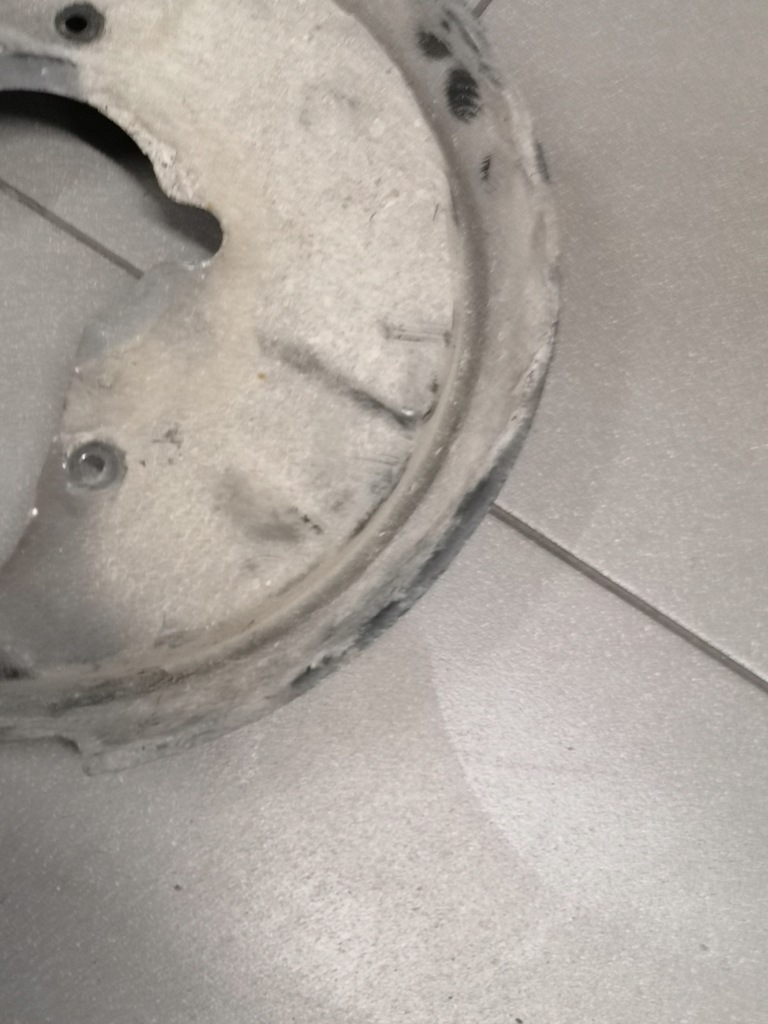 фото №5, Захист диск правий задня audi a4 b7 8e0615612j