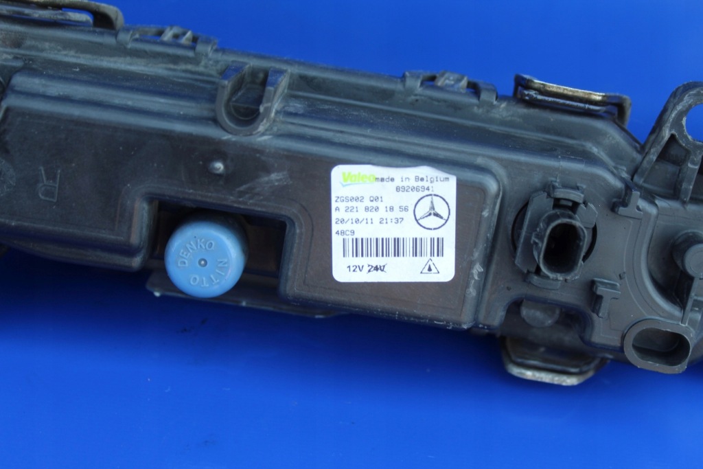 Противотуманная фара правый фара led drl mercedes cl w216 c216 w221 c218 lif a2218201856 Недорого