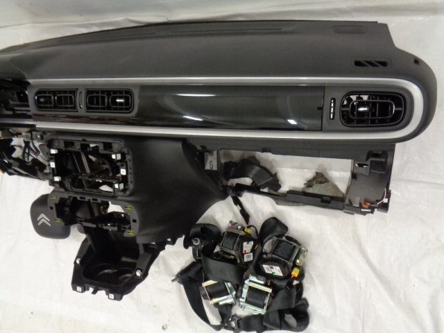 фото №5, Citroen c3 iii lift приборная панель приборная панель подушка безопасности консоль ремни