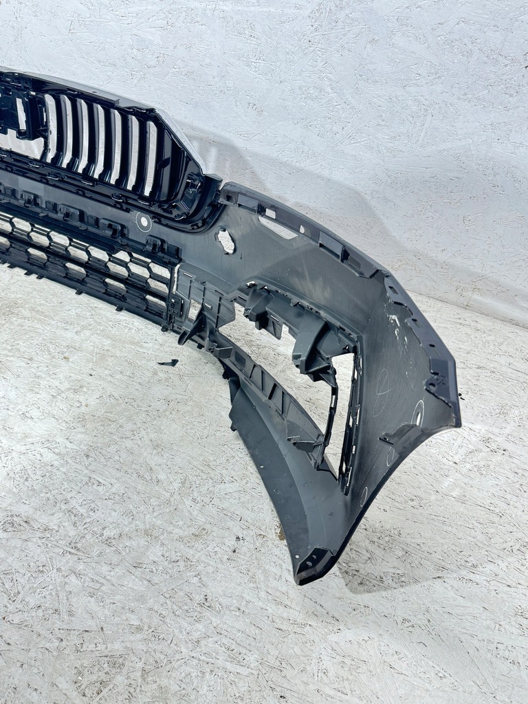 фото №9, Skoda octavia iv 4 5e3 бампер перед передний решётка радиатора решётка радиатора решётка средняя